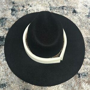 Brand new Kittenish Hat